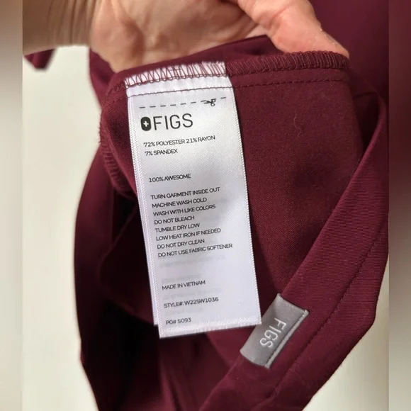 FIGS • NWT Burgundy LIMITED EDITION Inala Slim Scrub Top • Medium - Picture 10 of 12